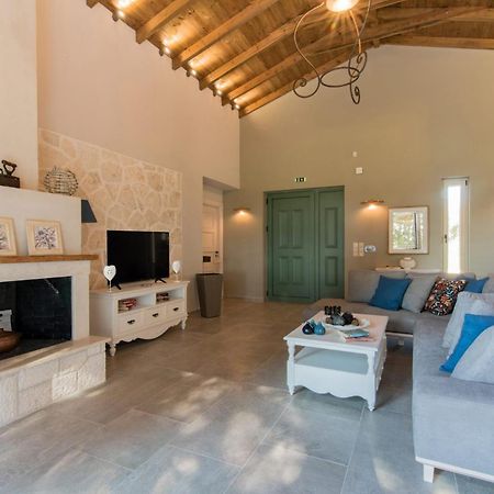 Astarte Villas - Laalu Private Villa With Pool Koukounariá Exteriör bild